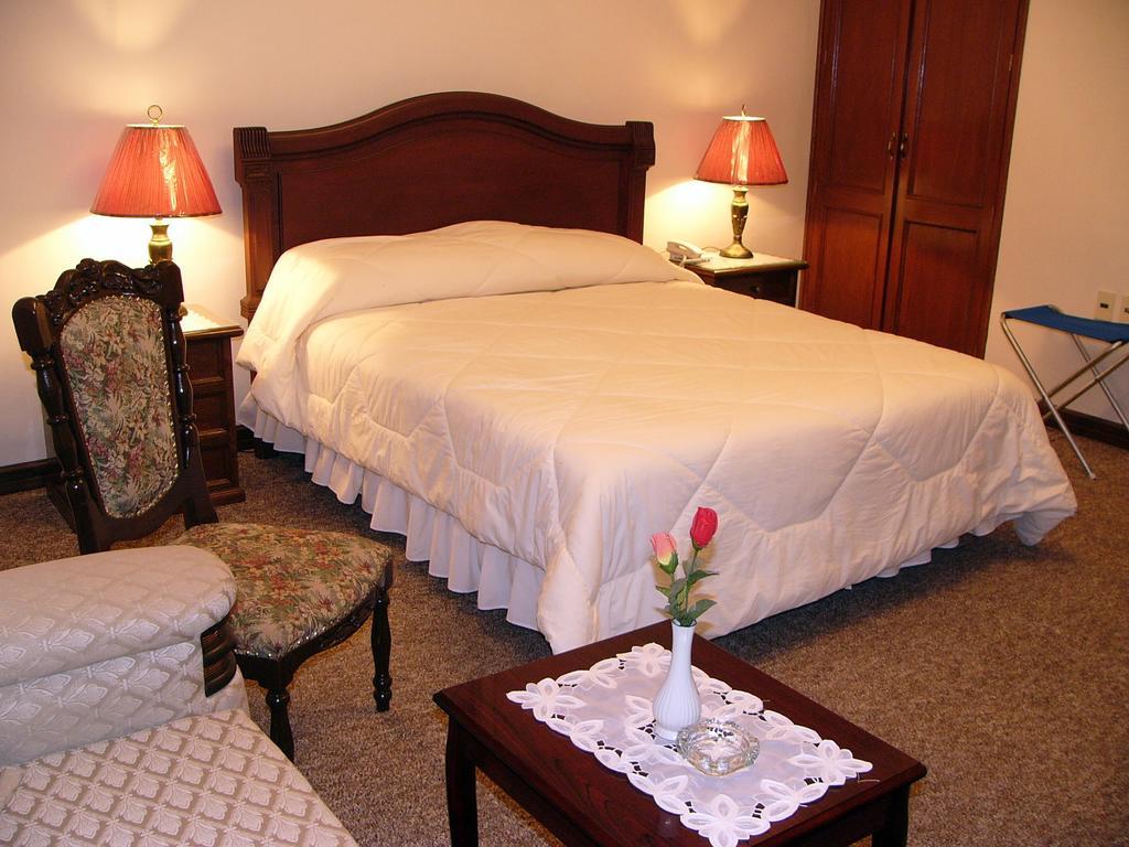 Hotel Independencia Sucre Kamer foto